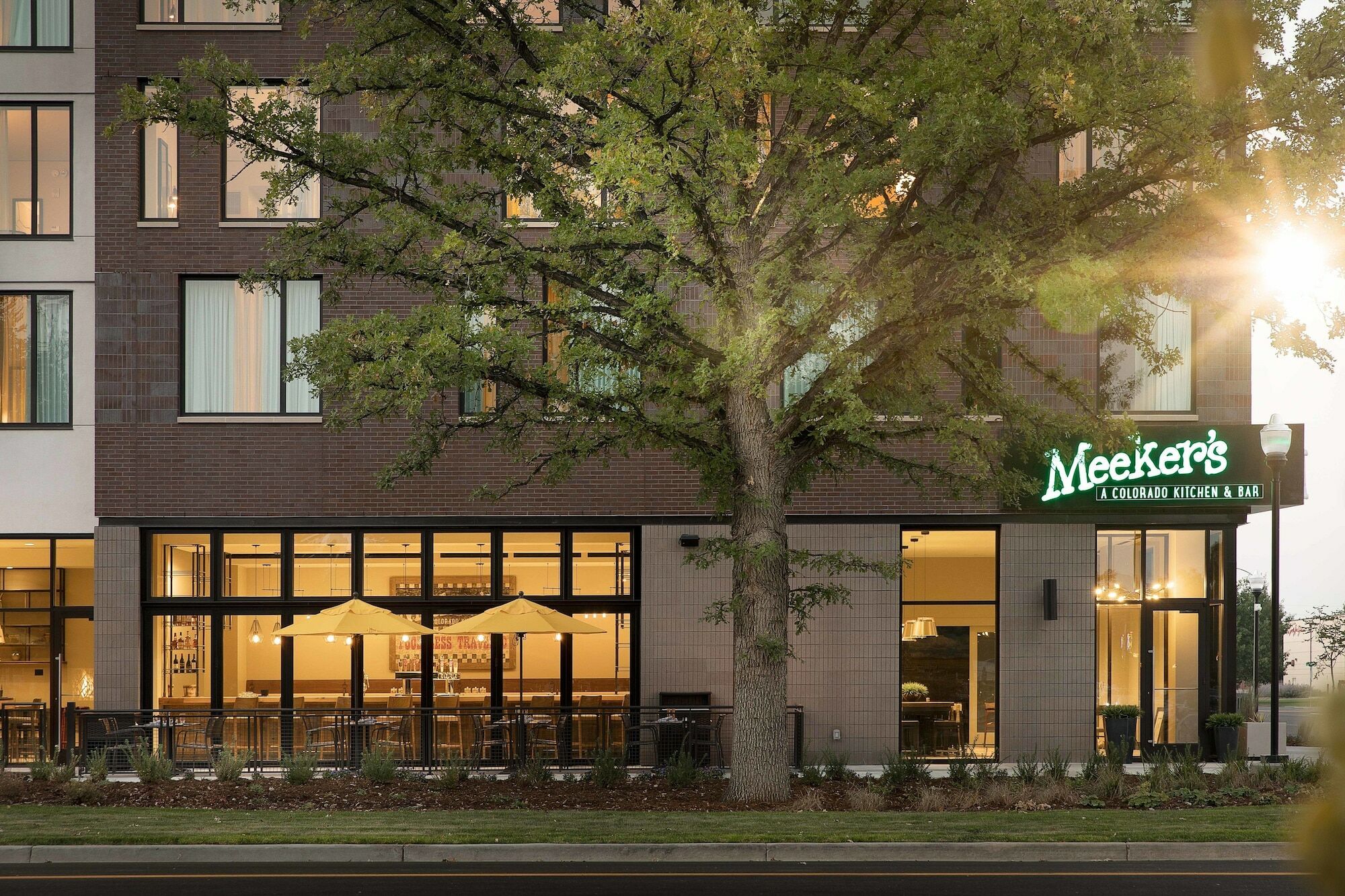 Doubletree By Hilton Greeley At Lincoln Park Hotel Exterior photo